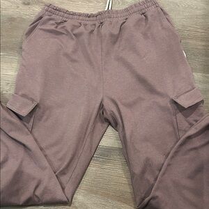 NWOT Vuori Dusty Purple Joggers